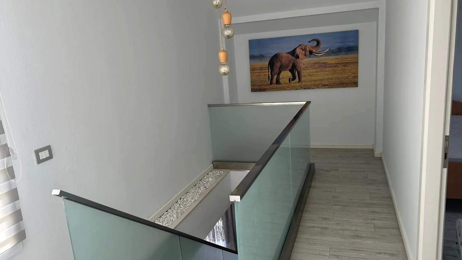 Henri'S Apartament Durres